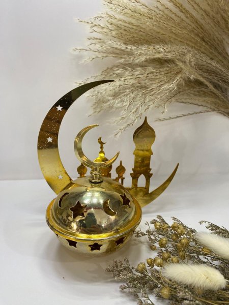 مبخرة ذهبي